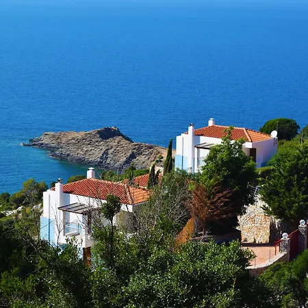 Villa Okeanides