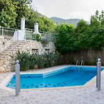 Okeanides Villa