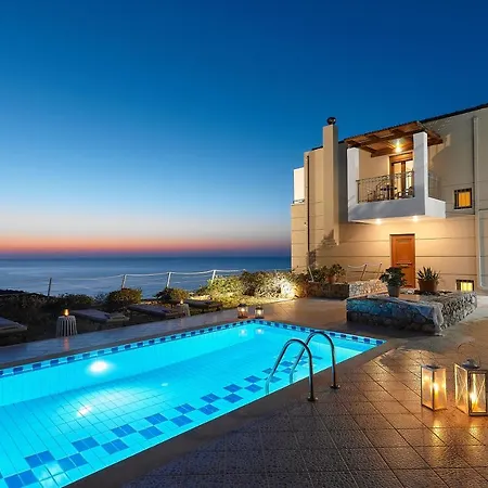 Okeanides Villa *